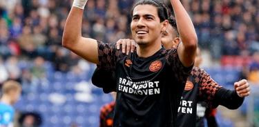 Guti reaparece, anota y el PSV golea 4-0 el PEC Zwolle