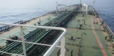 Irán denuncia ataque con misiles contra buque petrolero en el mar Rojo