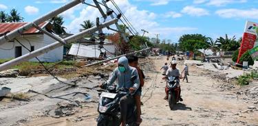Terremoto de 7.3 grados sacude el este de Indonesia