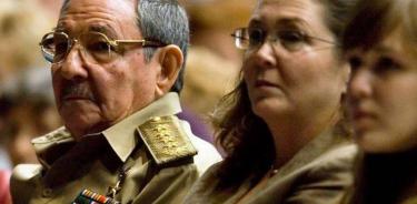EU impone sanciones a Raúl Castro y a sus hijos
