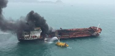 Buque petrolero explota frente costa sur de Hong Kong