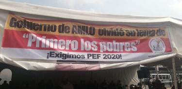Antorcha Campesina refuerza bloqueo en San Lázaro