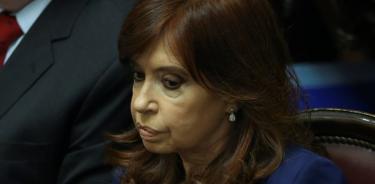 Aplazan juicio contra Cristina Fernández