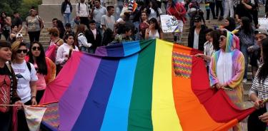Marchan en CDMX a favor de la diversidad sexual