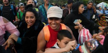 Prensa hondureña anuncia nueva caravana con 400 migrantes