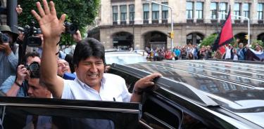 Evo Morales analiza volver a Bolivia o viajar a Argentina