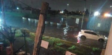 Reportan inundación sobre Gran Canal y Periférico-Río de los Remedios