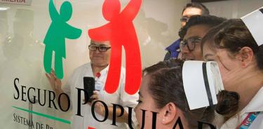 Cancelación del Seguro Popular desatara crisis de salud en México: PAN