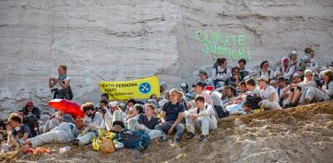 Miles de jóvenes proambientales protestan en Alemania