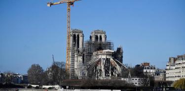Notre Dame aún está en riesgo, dice monseñor Patrick Chauvet
