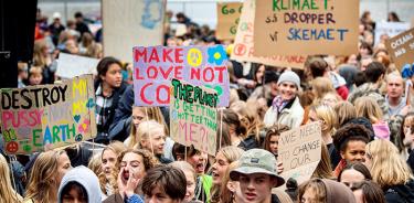 El grito adolescente contra el cambio climático resuena en el mundo