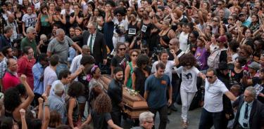 Multitud indignada despide a Marielle Franco y grita contra la barbarie