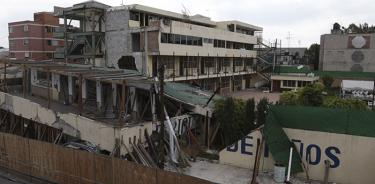 Posponen demolición de Rébsamen; deudos impidieron inicio de trabajos