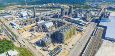 Pemex firma acuerdo con la brasileña Braskem para suministro de gas etano