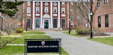 Tecnología es usada para rechazar injustamente candidatos en solicitudes de empleo: Harvard