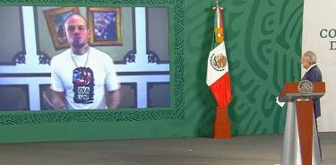 El presidente observa el video de Calle 13