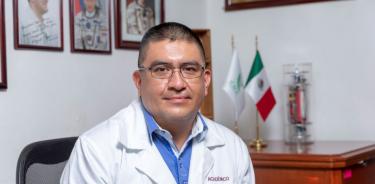 El doctor Mario Alberto Mendoza Bárcenas, investigador del Centro de Desarrollo Aeroespacial del Politécnico.