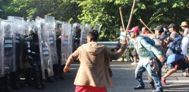 La caravana migrante se enfrenta con la Guardia Nacional en Chiapas