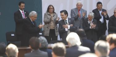 Zoé Robledo, encabeza la 112 Asamblea General Ordinaria del IMSS, por primera vez realizado en Palacio Nacional, en compañía del Presidente Andrés Manuel López Obrador
