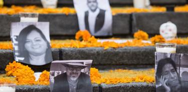 Ofrenda a periodistas asesinados en México