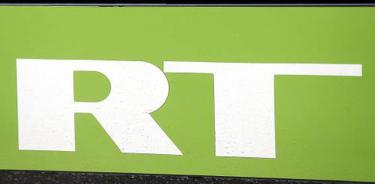 Logotipo de la televisión rusa RT, en Moscú, en una fotografía de archivo.