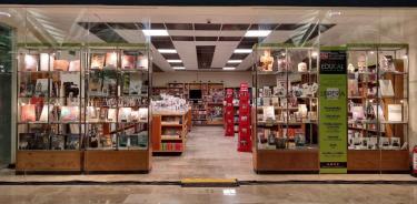 La librería del FCE y Educal.