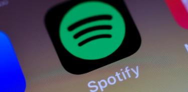 Fotografía de archivo del icono de la aplicación celular de la plataforma de música Spotify.