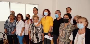 Foto: Pacientes en la clínica geriátrica de GAM