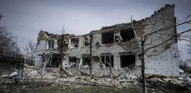 Un edificio destruido por un bombardeo ruso en Ucrania, en una imagen reciente.