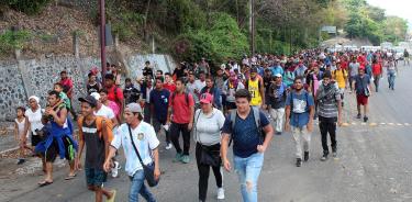 Caravana migrante sale de Tapachula con rumbo a CDMX