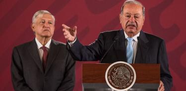 AMLO y Carlos Slim en una fotografía de archivo