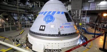 Aspecto de la nave Starliner.

La NASA y Boeing han pospuesto el lanzamiento del segundo intento de vuelo de la nave Starliner a la Estación Espacial Internacional mientras se investigan fallos en su sistema de propulsión.

POLITICA INVESTIGACIÓN Y TECNOLOGÍA
BOEING