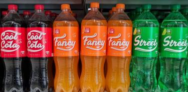 Los sustitutos de Coca-Cola, Fanta y Sprite en Rusia: Cool-Cola, Fancy y Street