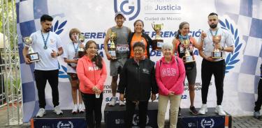 Foto: Ganadoras y ganadores en el bosque de Chapultepec