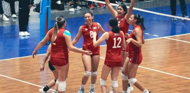 Las chicas comandadas por Luis León vencieron a Chile en la disputa por el pasaje mundialista