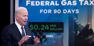 El presidente de EU, Joe Biden, anuncia una iniciativa para pausar impuesto a la gasolina y el diésel, este miércoles 22 de junio de 2022 en Washington.