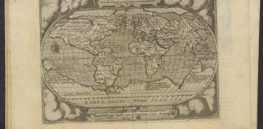 Versión de bolsillo del primer atlas moderno, Theatrum Orbis Terrarum (1570), del cartógrafo flamenco Abraham Ortelius.