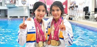 Las hermanas Cueva Lobato sumaron 219.54 puntos para la medalla de oro