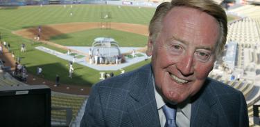:Scully recibió el Premio Ford C. Frick del Salón de la Fama del Beisbol en 1982