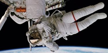 Astronauta Mark Lee de la NASA.

Científicos han propuesto una forma potencialmente mejor de producir oxígeno para los astronautas en el espacio utilizando el magnetismo.

POLITICA INVESTIGACIÓN Y TECNOLOGÍA
PICRYL.COM