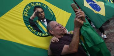 Seguidores de Bolsonaro en Juiz de Fora, donde el presidente arrancó su campaña