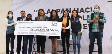 Habitantes desempleados de Tlalpan reciben ayuda económica