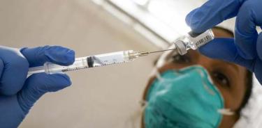 Los reguladores de salud de Estados Unidos han autorizado dosis adicionales de las vacunas COVID-19 en personas con sistemas inmunitarios debilitado.