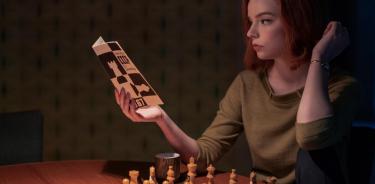 Se le propuso en un principio a la compañía estadounidense cambiar el capítulo de la serie y ofrecer disculpas a la ajedrecista