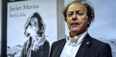 El escritor murió en un hospital de Madrid donde estaba ingresado por una complicación de la afección pulmonar que padecía, informó la editorial Alfaguara