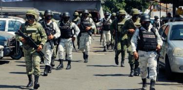 Elementos del Ejército Mexicano y Guardia Nacional durante un operativo