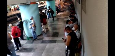 Momento del sismo en estación Garibaldi Línea 8 del Metro