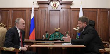 Vladímir Putin y Ramzán Kadírov, en una reunión en el Kremlin en 2017.