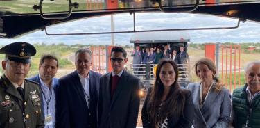 Este lunes se colocó la primera piedra del segundo puente ferroviario entre Nuevo Laredo, Tamaulipas y Laredo, Texas. El proyecto binacional ampliará y agilizará el comercio bilateral con Estados Unidos
