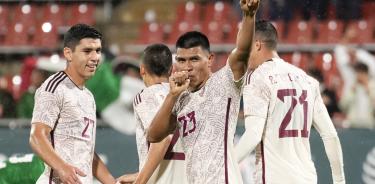 La victoria levanta los ánimos caídos de la Selección Mexicana de Futbol